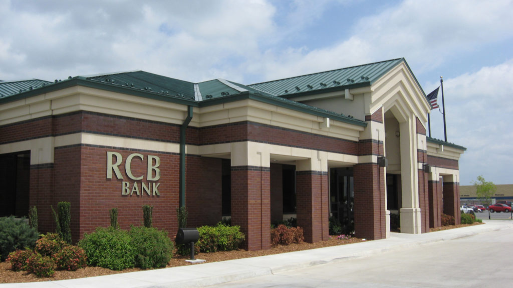 banks in pryor ok