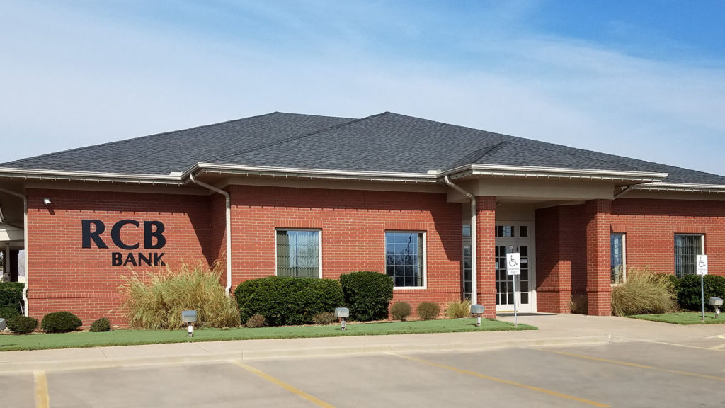 1350 W. Doolin Ave Blackwell, OK RCB Bank