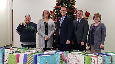 RCB Bank Ark City Donates Christmas Gifts 2019